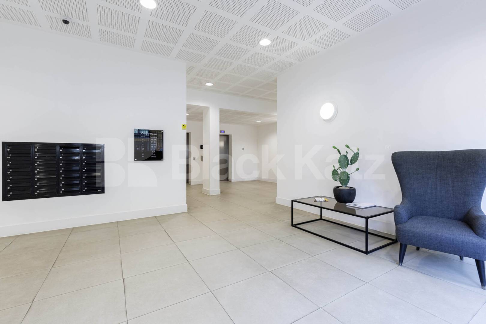 Spacious 2 bedroom 2 bathroom within a secure new development close to tube Market Road, Islington